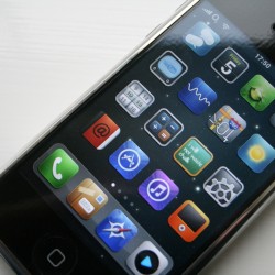 iPhone 5 to Offer Four Inch Screen, No Teardrop Design